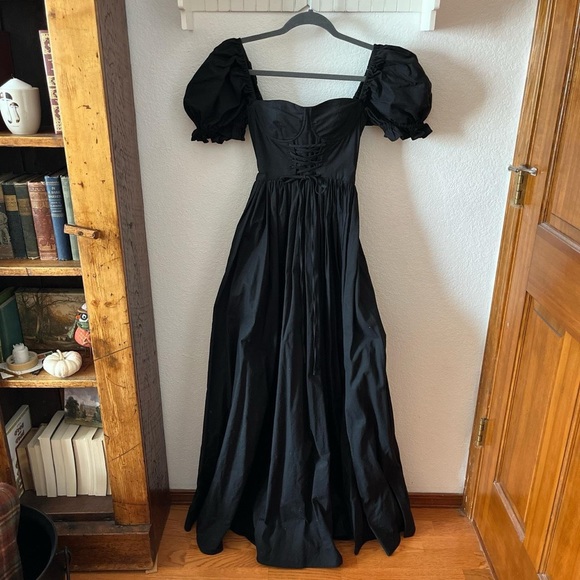 XXS Selkie The Caviar Renaissance Dress - Picture 2 of 6